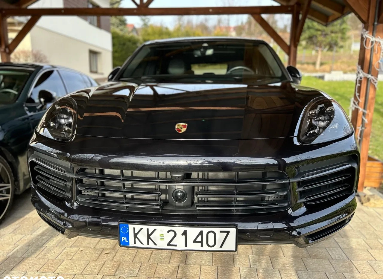 Porsche Cayenne cena 279900 przebieg: 86100, rok produkcji 2019 z Kraków małe 781